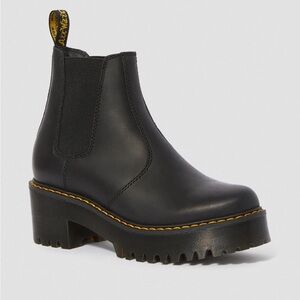 Dr. Marten’s Rometty Black Leather Boots